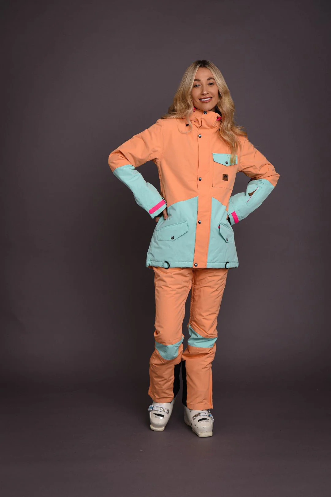 1080 Women's Ski & Snowboard Pant - Pastel Peach - Image 7